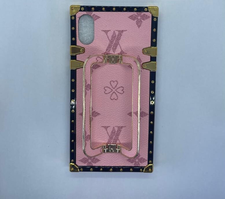iPhone XS Max Pink Logo Trunk