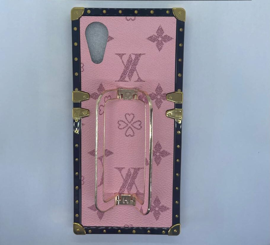 A03 Core Pink Logo Trunk