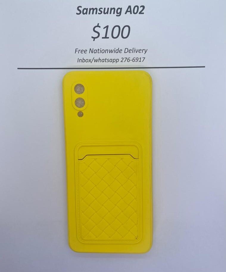 A02 Yellow Card Holder