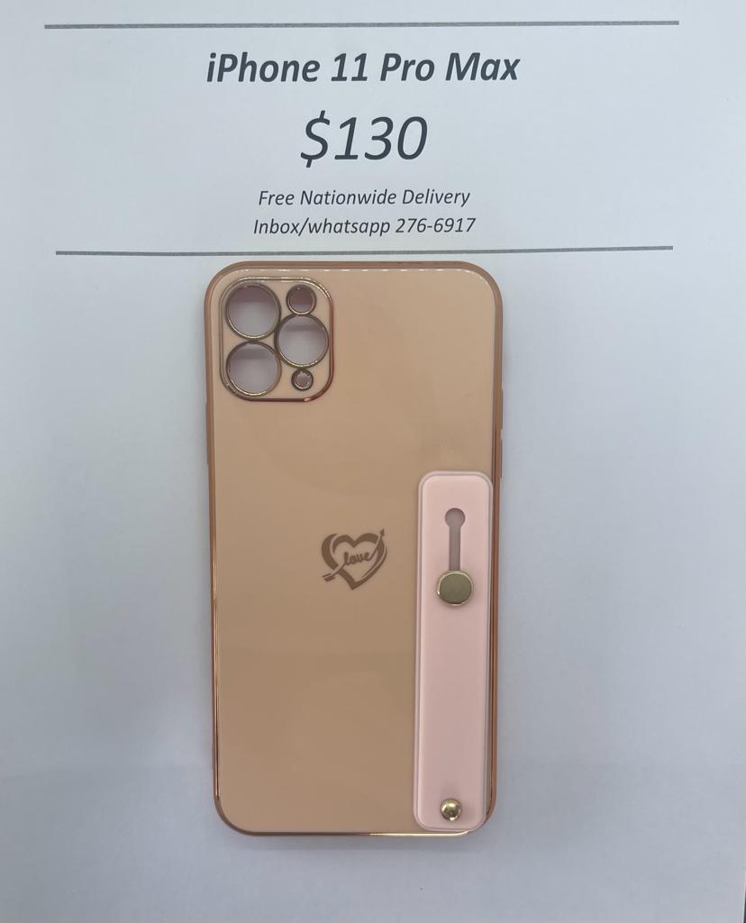 iPhone 11 Pro Max Cream Heart w Holder