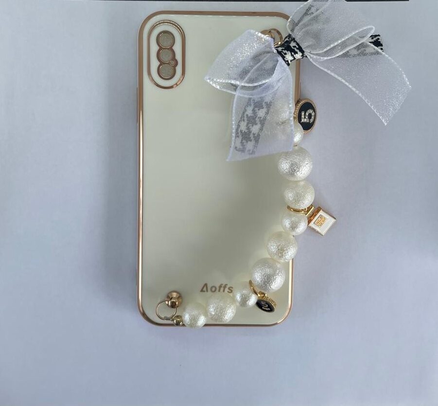 iPhone Xs Max Pearl Bracelet