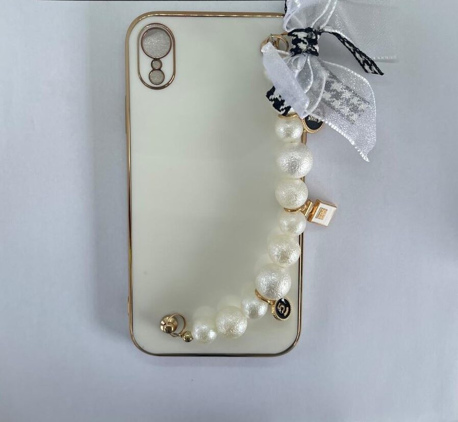 iPhone XR Pearl Bracelet