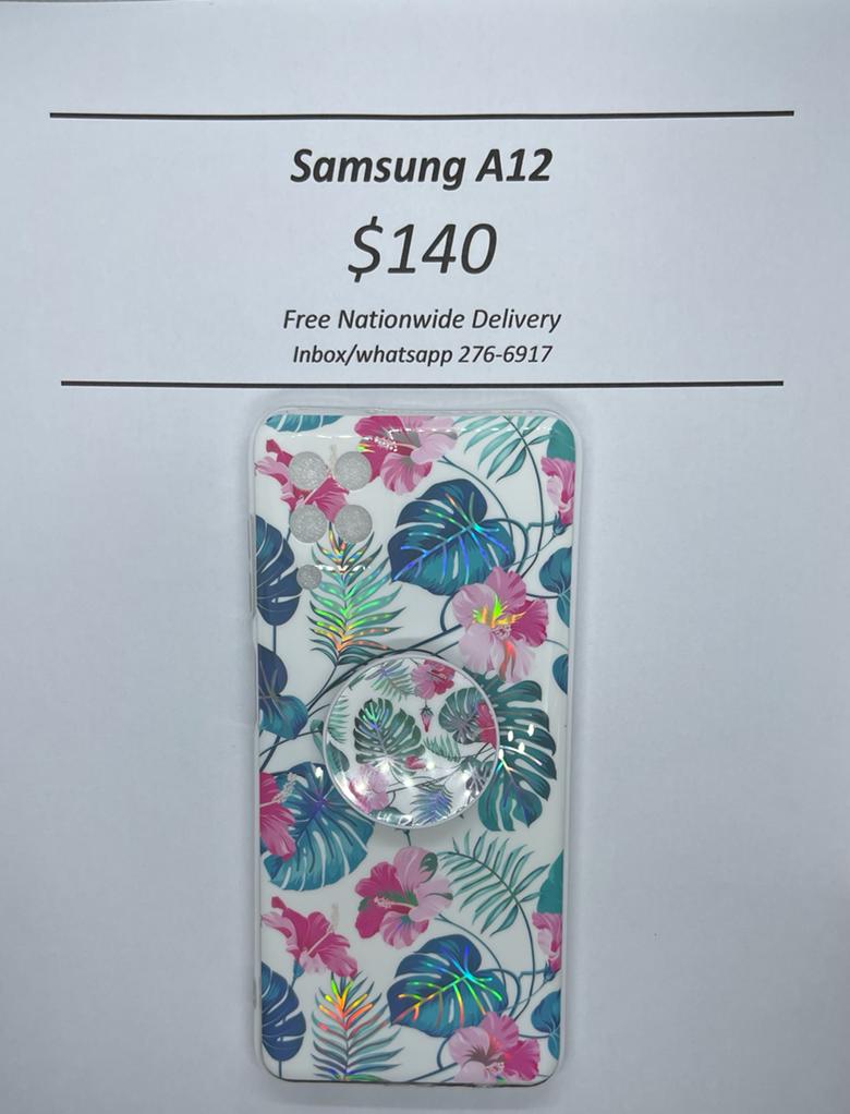 A12 White Floral