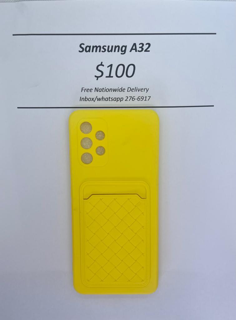 A32 Yellow Card Holder