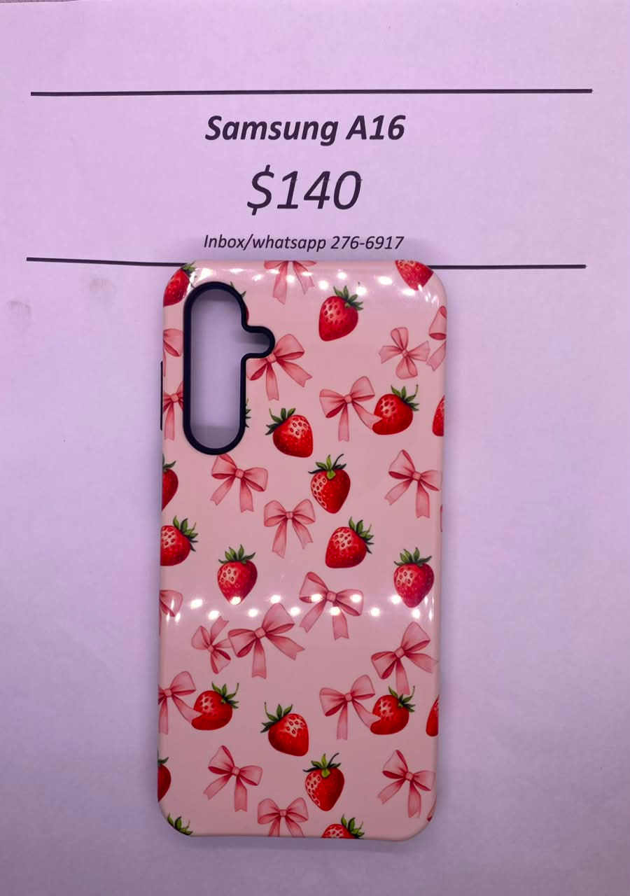 A16 Hard Plastic Strawberry
