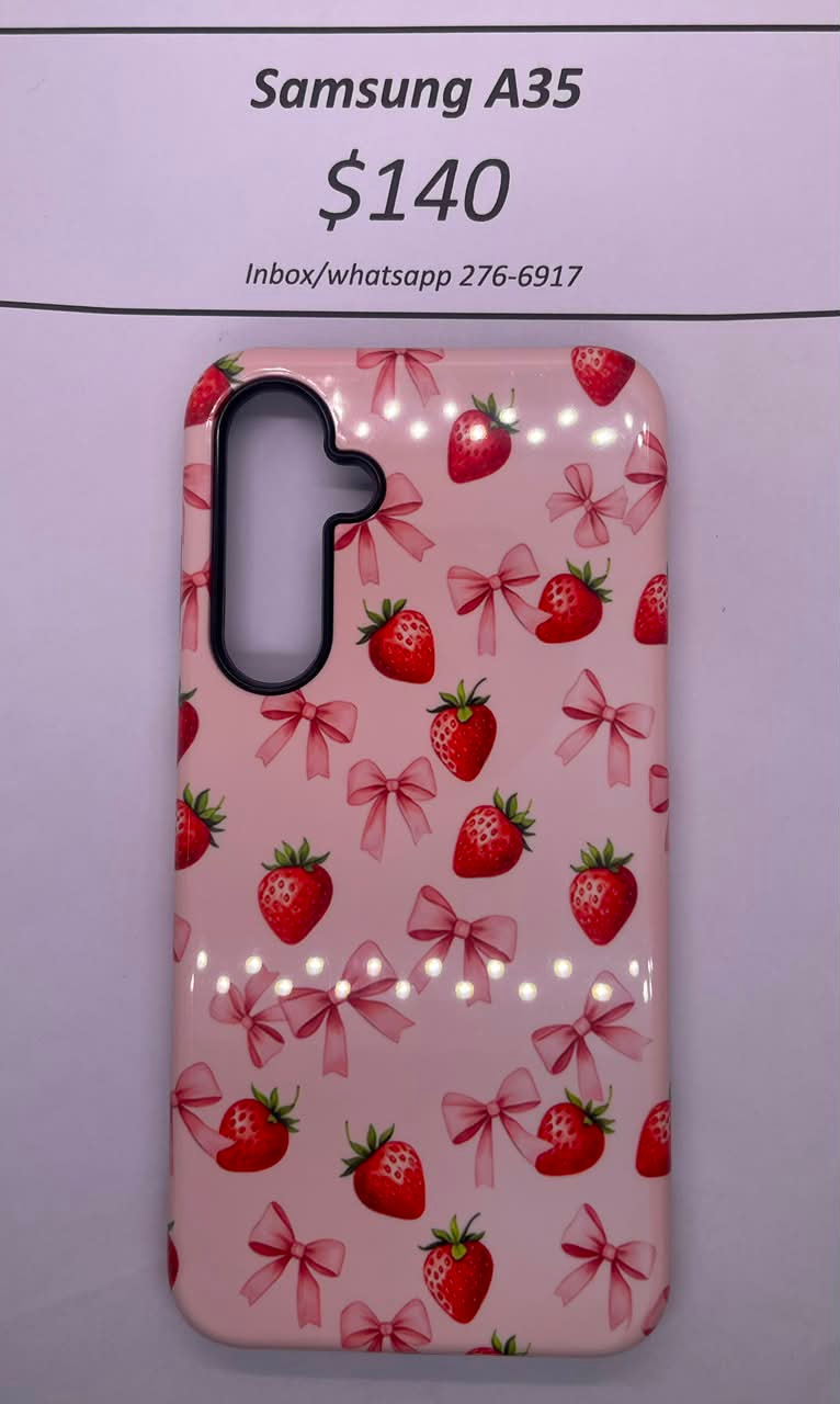 A35 Hard Plastic Strawberry